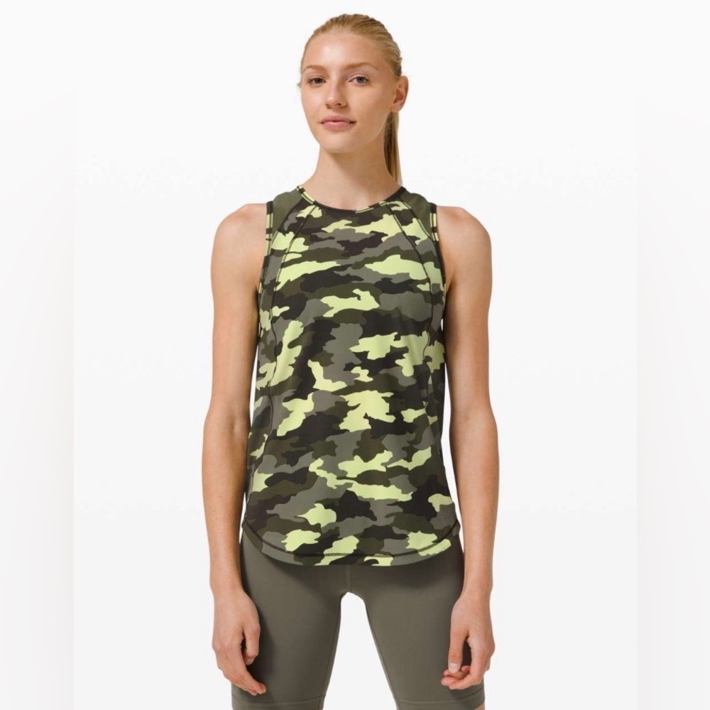 NWT Lululemon Women’s Sculpt Tank,‎ Size 4